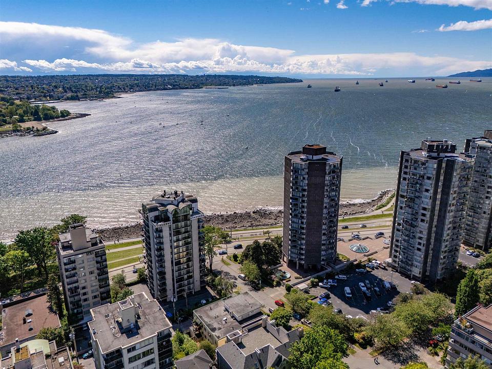 1334 Cardero Street, Vancouver, BC