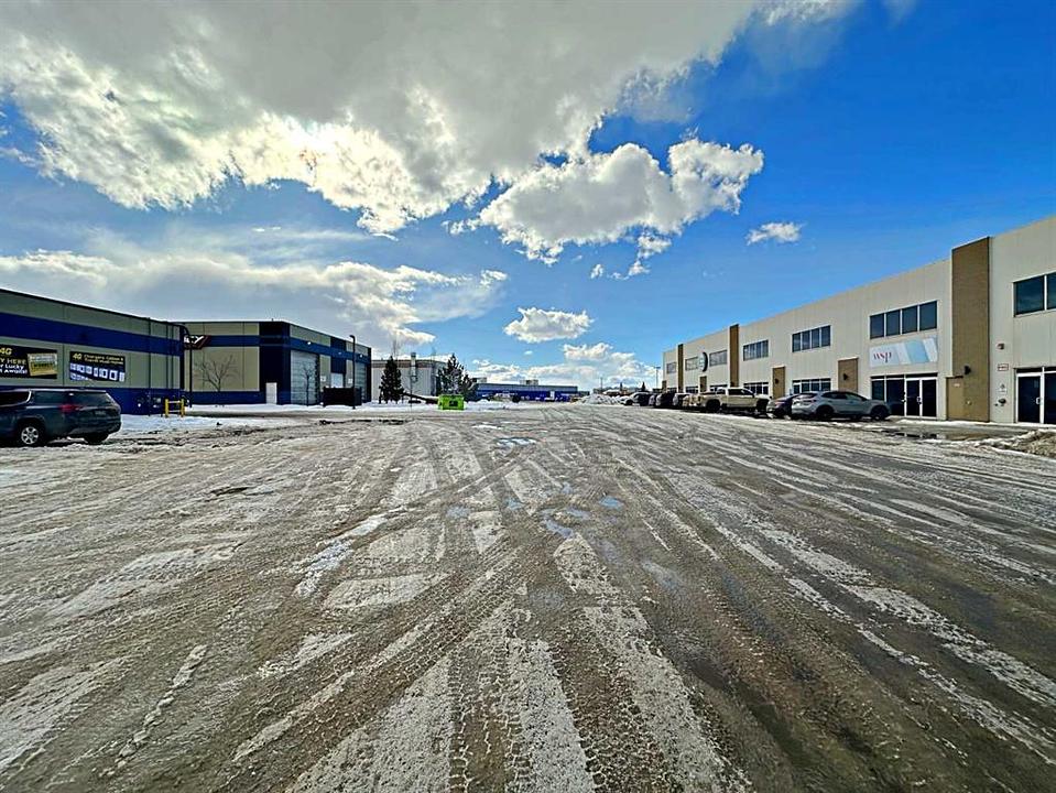 189 Mackenzie Boulevard, Fort McMurray, AB
