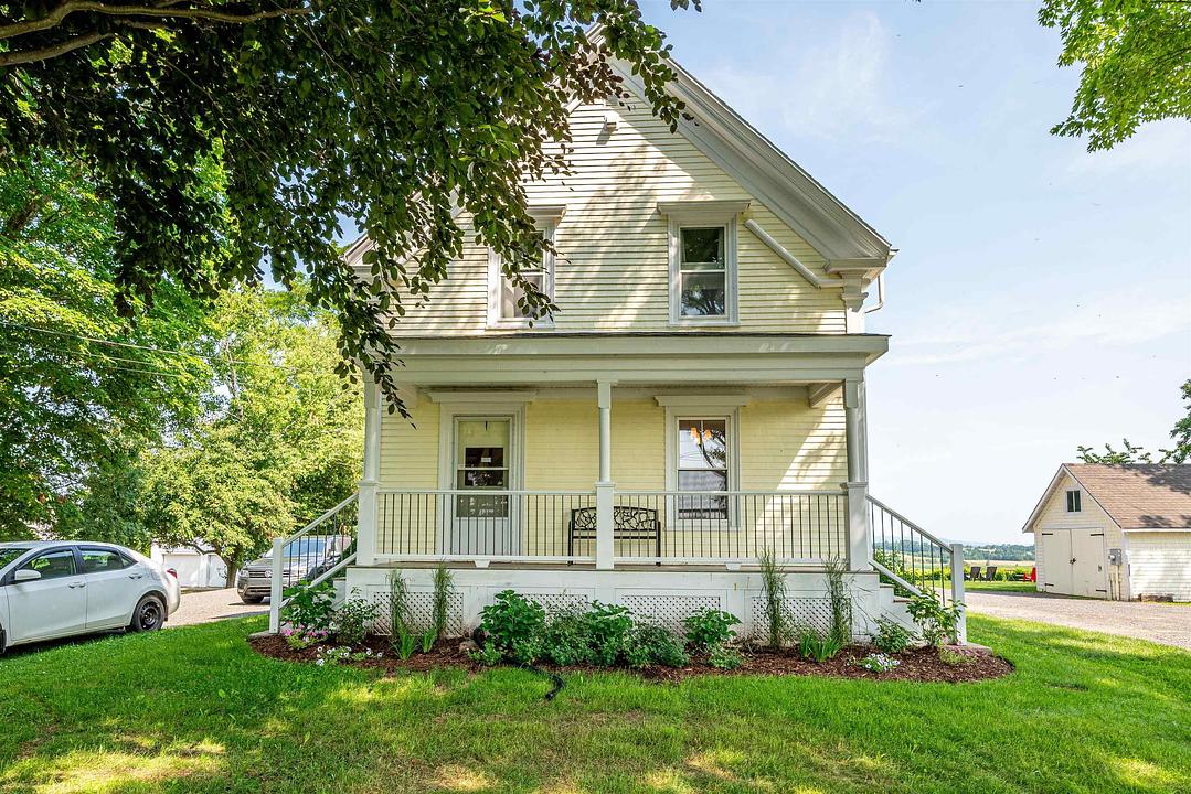 1441 Church Street, Port Williams, NS