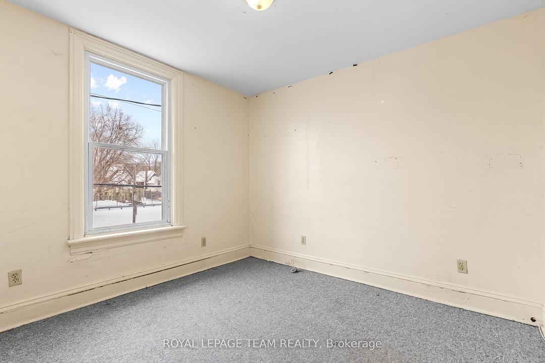 498 Gladstone Avenue, Ottawa, ON