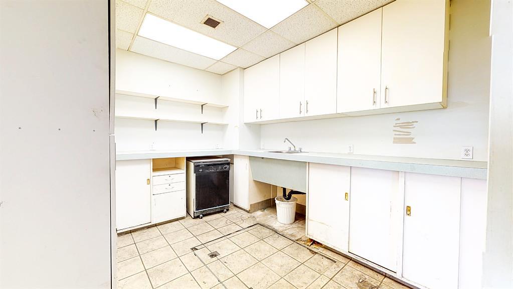 602 13 Street Southeast, Medicine Hat, AB