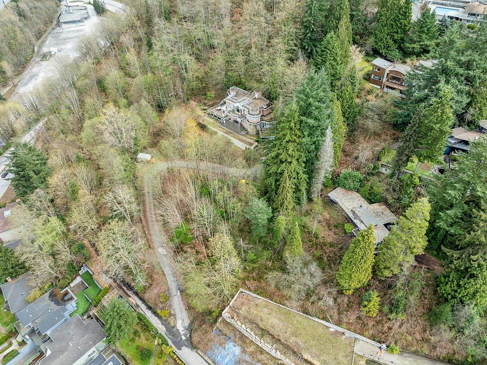 7235 - 7356 Bayview Drive, Burnaby, BC