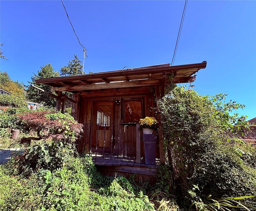 2909 Fulford-Ganges Road, Salt Spring, BC