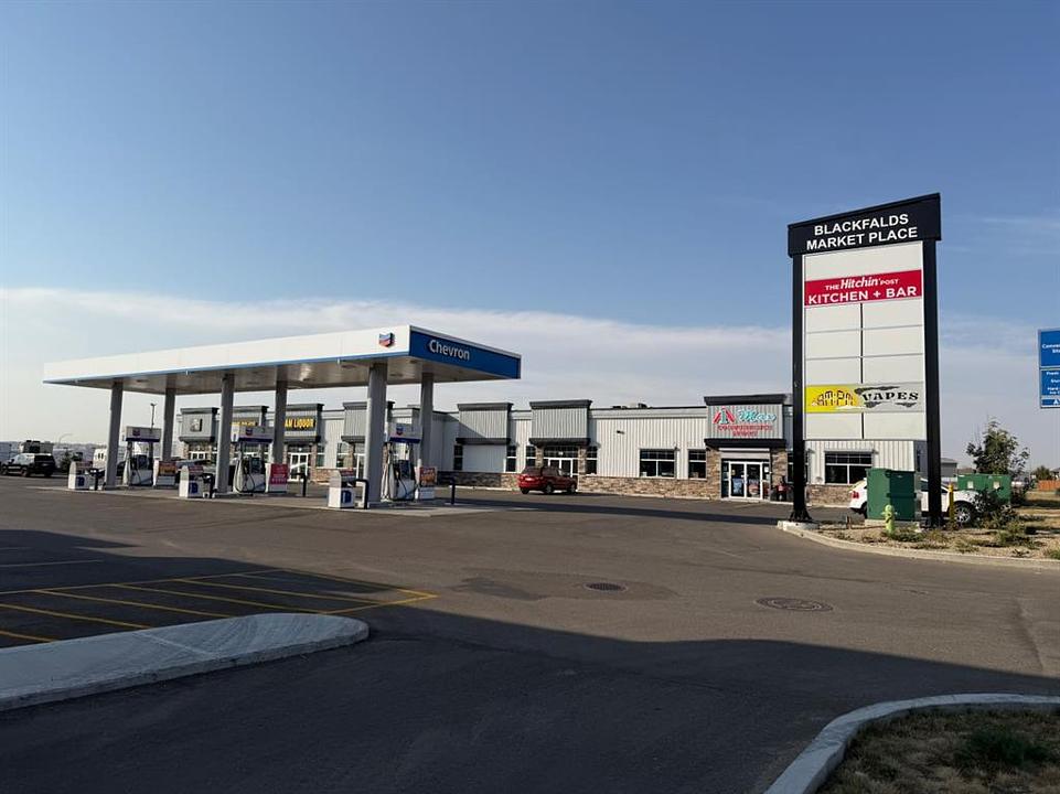 215 - 5302 Vista Trail, Blackfalds, AB