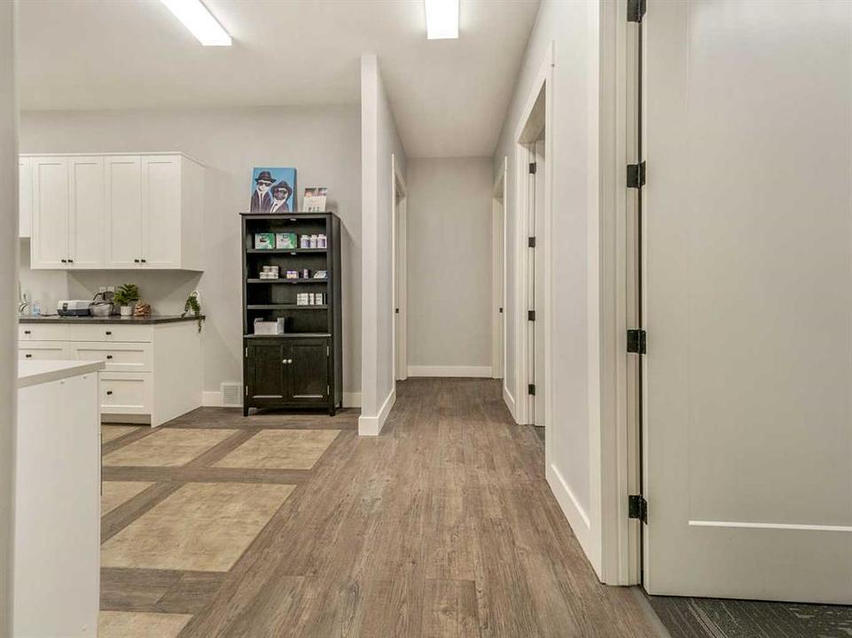 19 Broadway Street North, Raymond, AB
