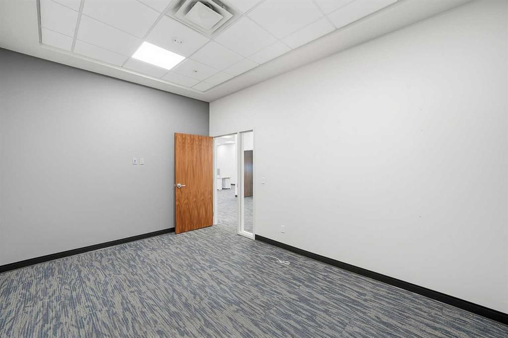 110,114 - 10748 74 Street Southeast, Calgary, AB