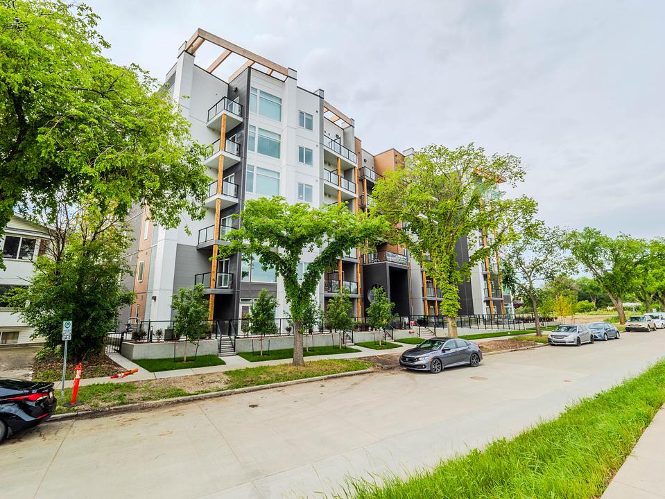 11329 University Avenue, Edmonton, AB