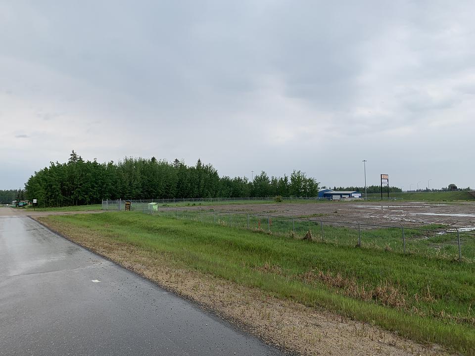 Land - 4827 47 Avenue, Entwistle, AB