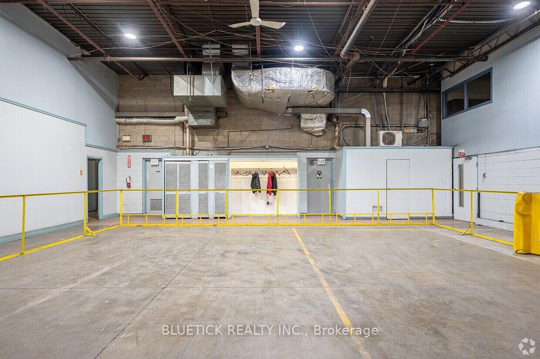 3 - 25 Tangiers Road, Toronto, ON