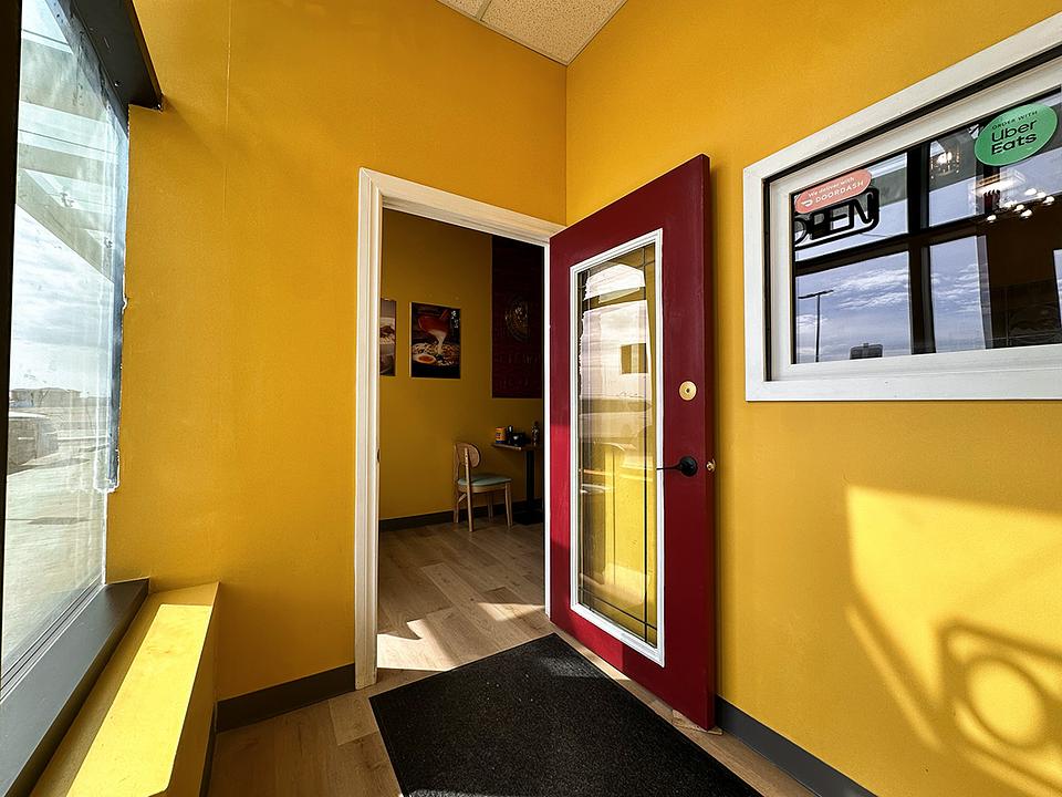 7133 Winterburn Road Northwest, Edmonton, AB