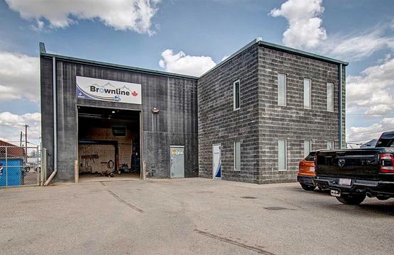 40 East Lake Green Northeast, Airdrie, AB