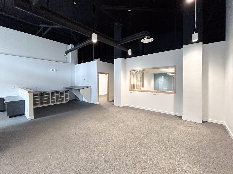 110 - 780 Fisgard St, Victoria, BC