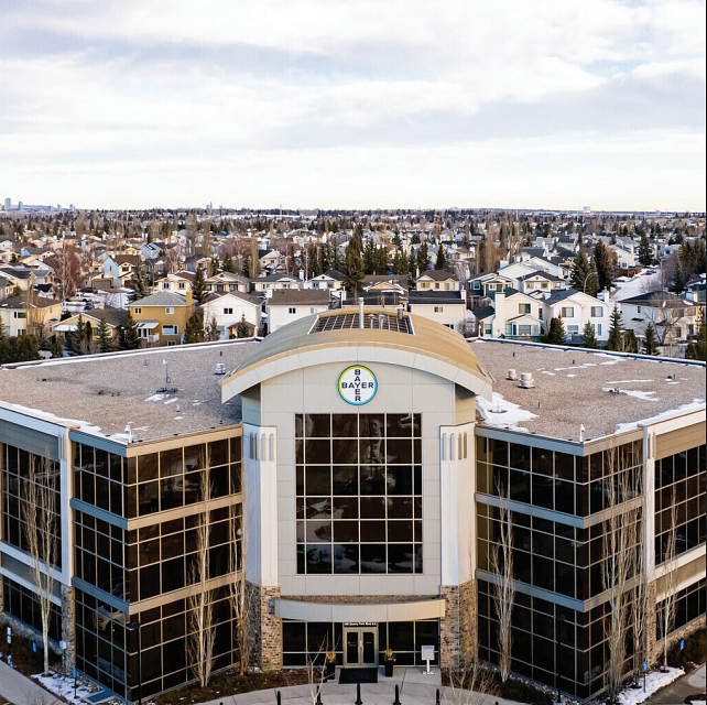 200 - 160 Quarry Park Blvd SE, Calgary, AB