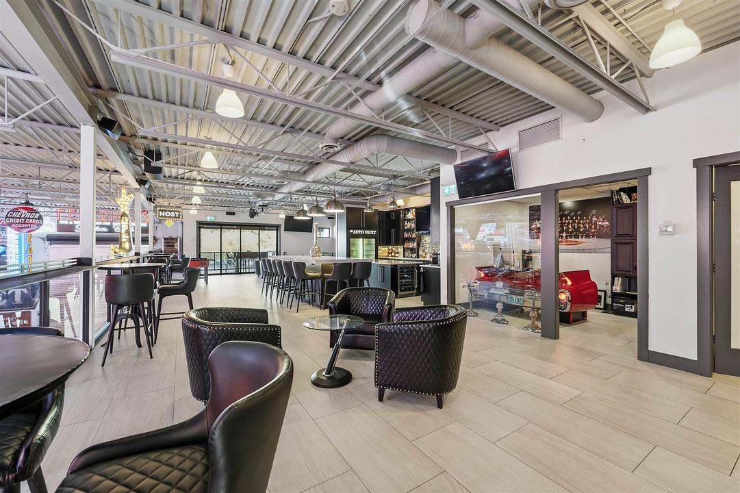 935 Sherwood Avenue, Coquitlam, BC