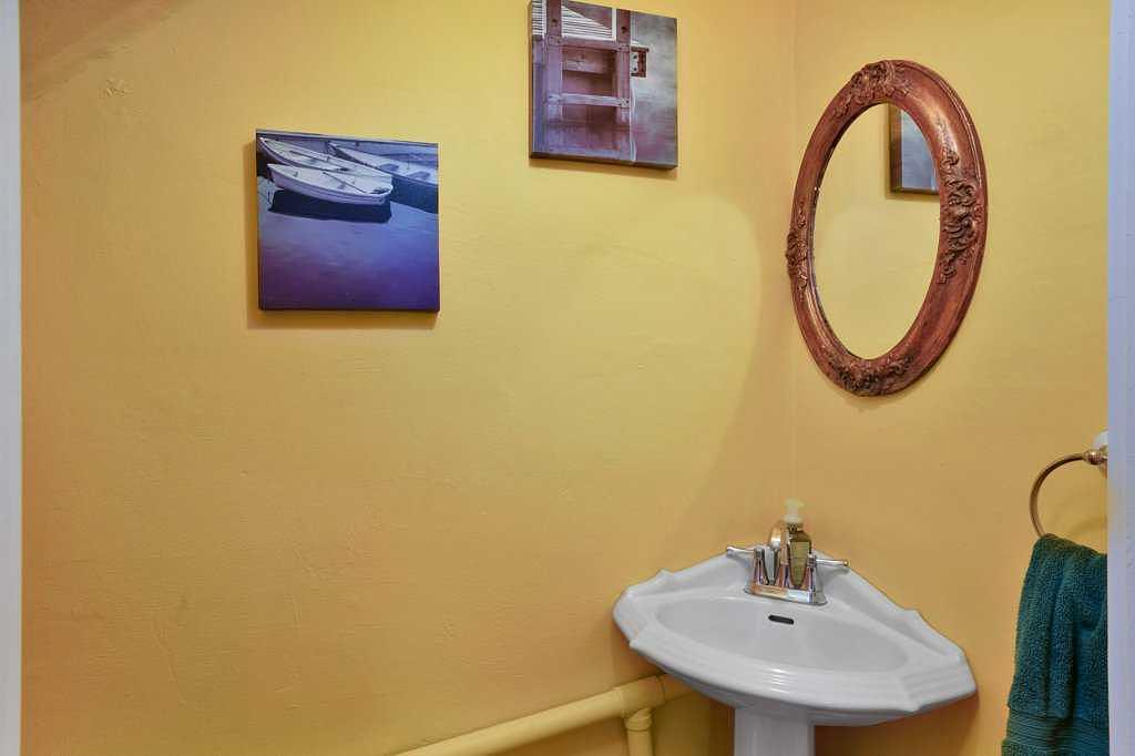 39212A - Highway 766, Red Deer County, AB
