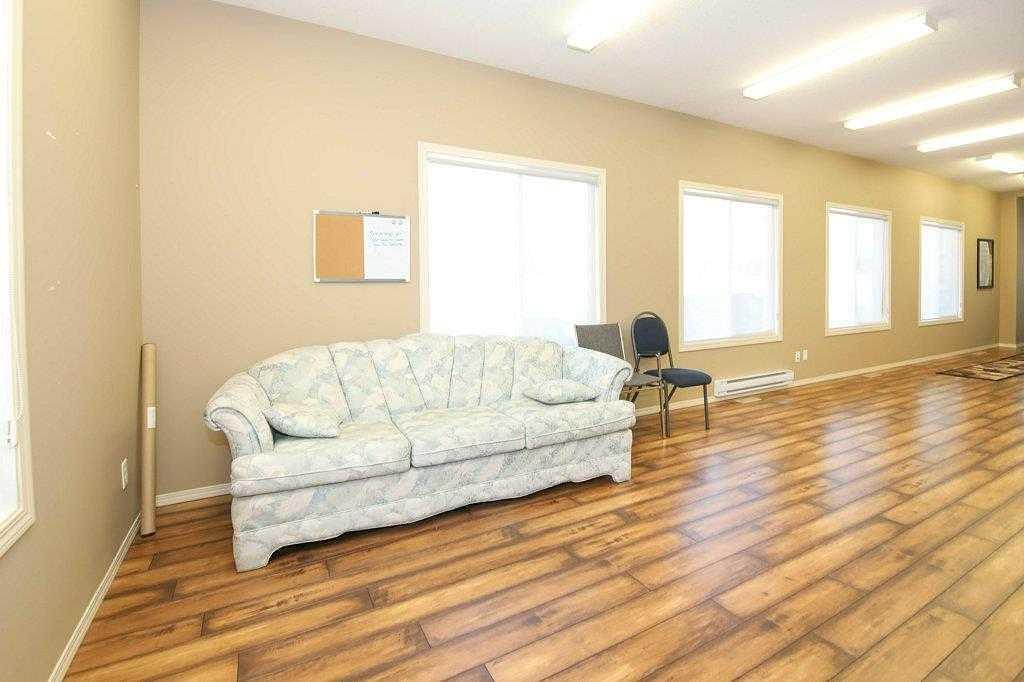 49A Avenue, Bentley, AB