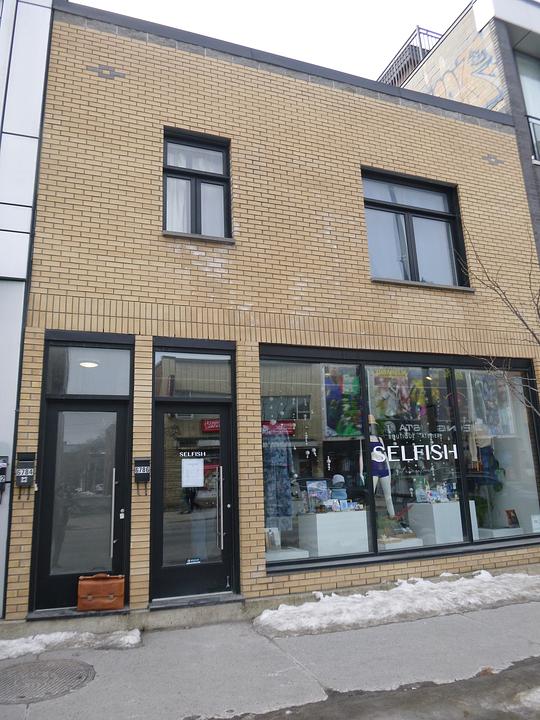 6786 Boulevard Saint-Laurent, Montréal, QC