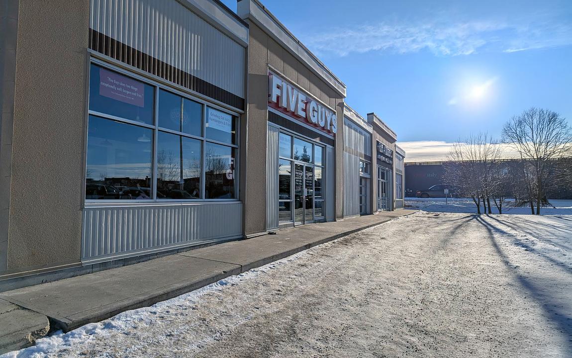 101 & 102 - 2030 50 Avenue, Red Deer, AB
