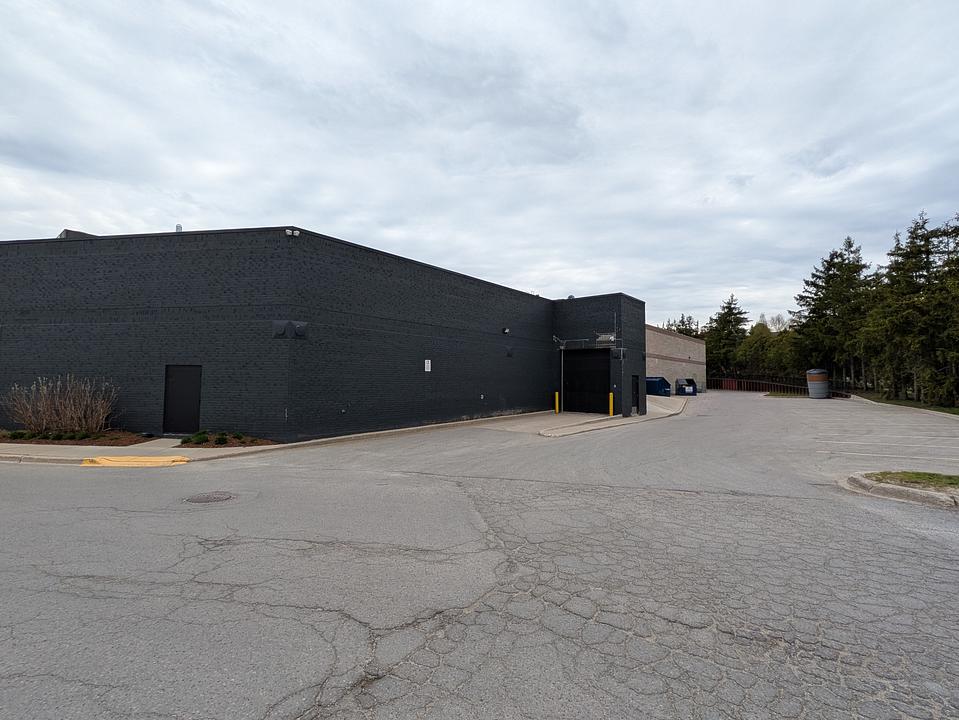 1703 Richmond Street, London, ON
