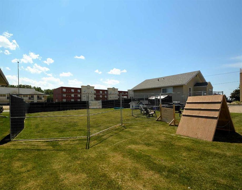 5614 2 Avenue, Edson, AB