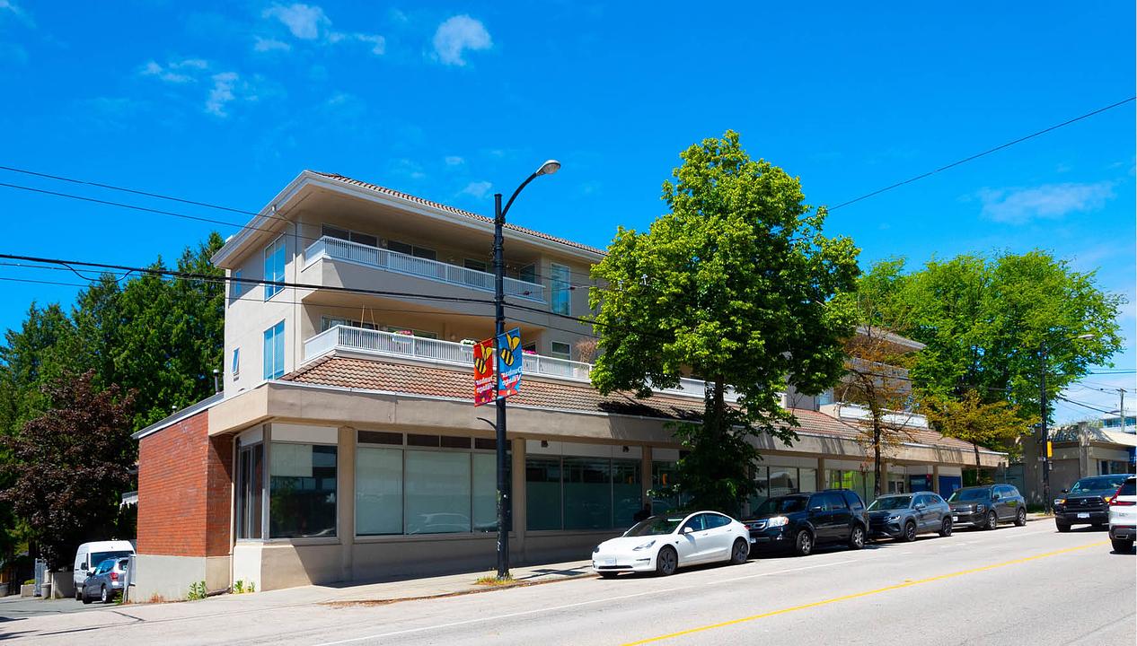 4445 Dunbar Street, Vancouver, BC