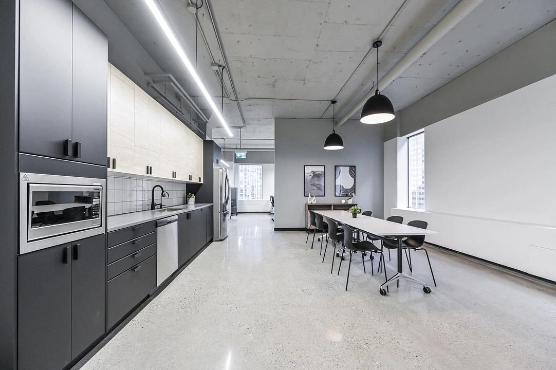 0900 - 1235 Bay Street, Toronto, ON
