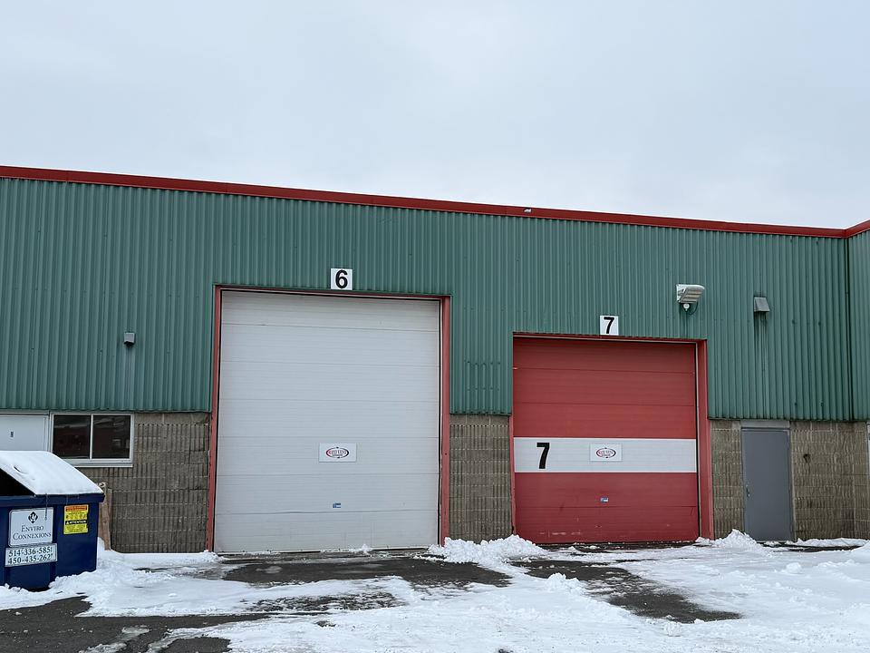 135 Chemin du Tremblay, Boucherville, QC