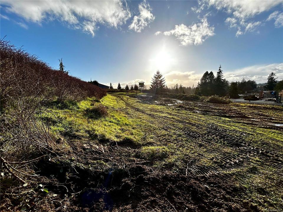 7030 Bell McKinnon Road, Duncan, BC