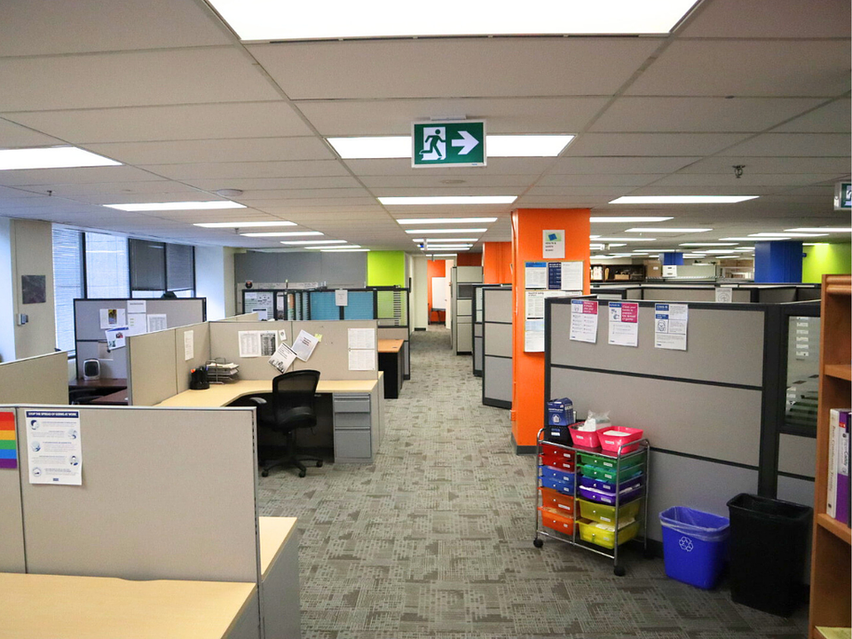 401 - 800 Bay Street, Toronto, ON