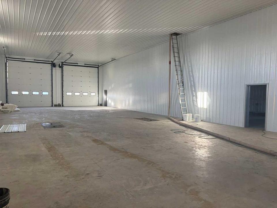 47017 21 Highway, Camrose, AB