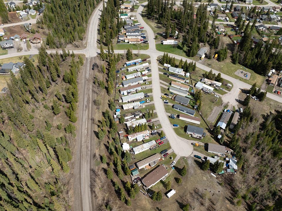35 Cassiar Drive, Elkford, BC