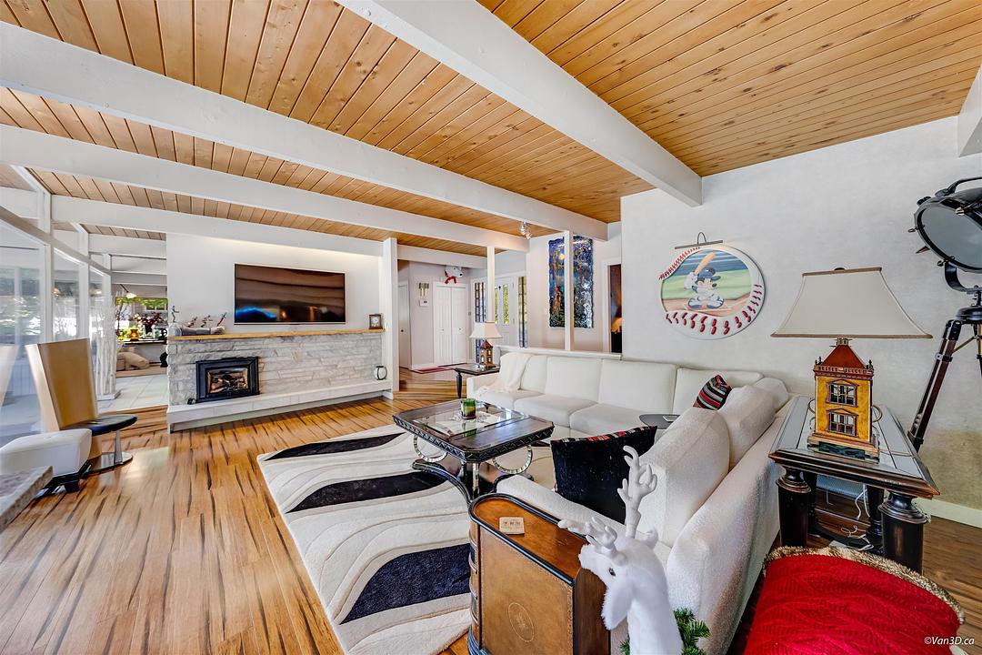 529 Appian Way, Coquitlam, BC