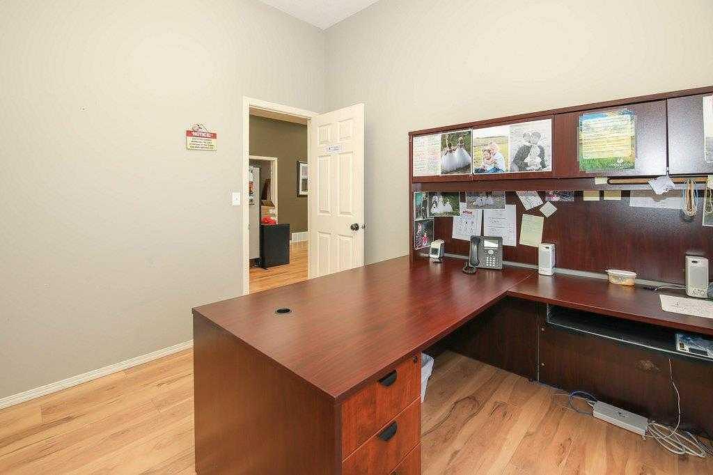 49A Avenue, Bentley, AB