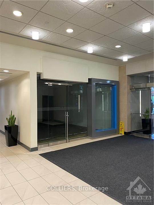 180-3 - 407 Laurier Avenue West, Ottawa, ON