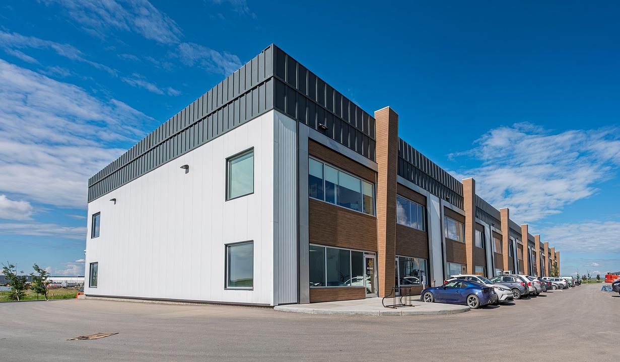 175 - 12318 Barlow Trail Northeast, Calgary, AB