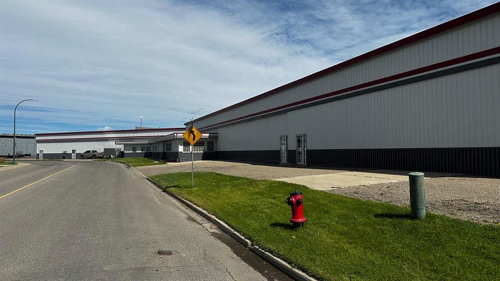 2907 2 Avenue South, Lethbridge, AB