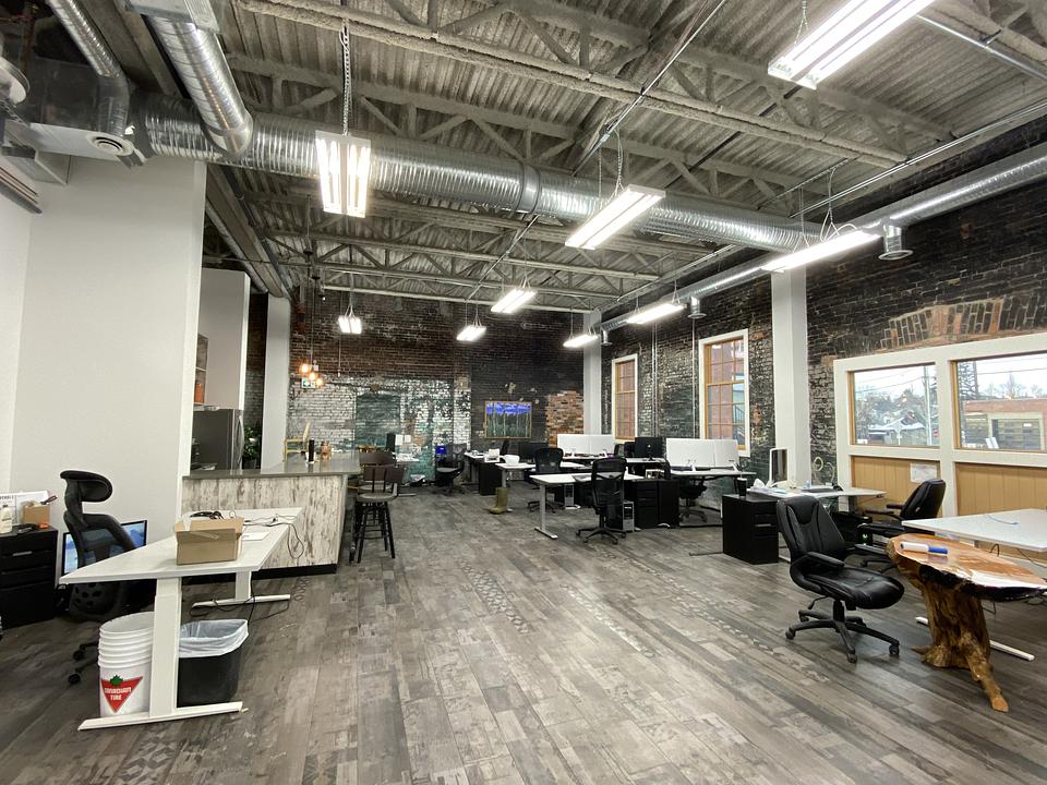 101 - 2010 11 Street Southeast, Calgary, AB