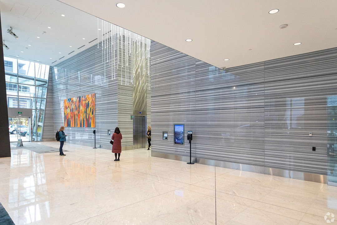 1100 - 745 Thurlow Street, Vancouver, BC
