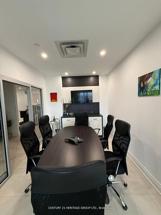 208 - 2875 14th Avenue, Markham, ON