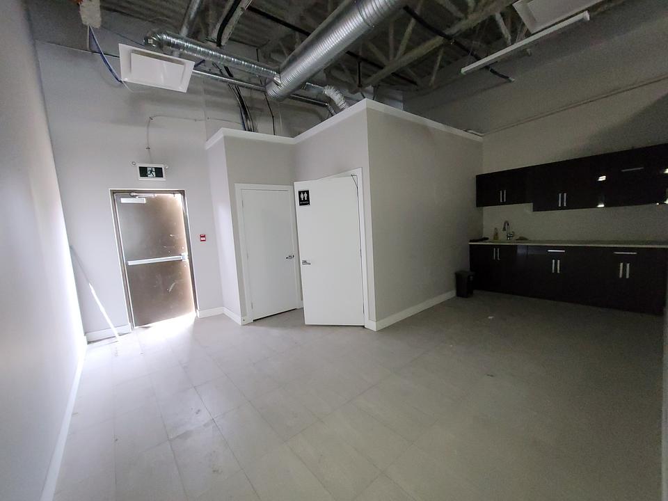 6958 76 Avenue Northwest, Edmonton, AB