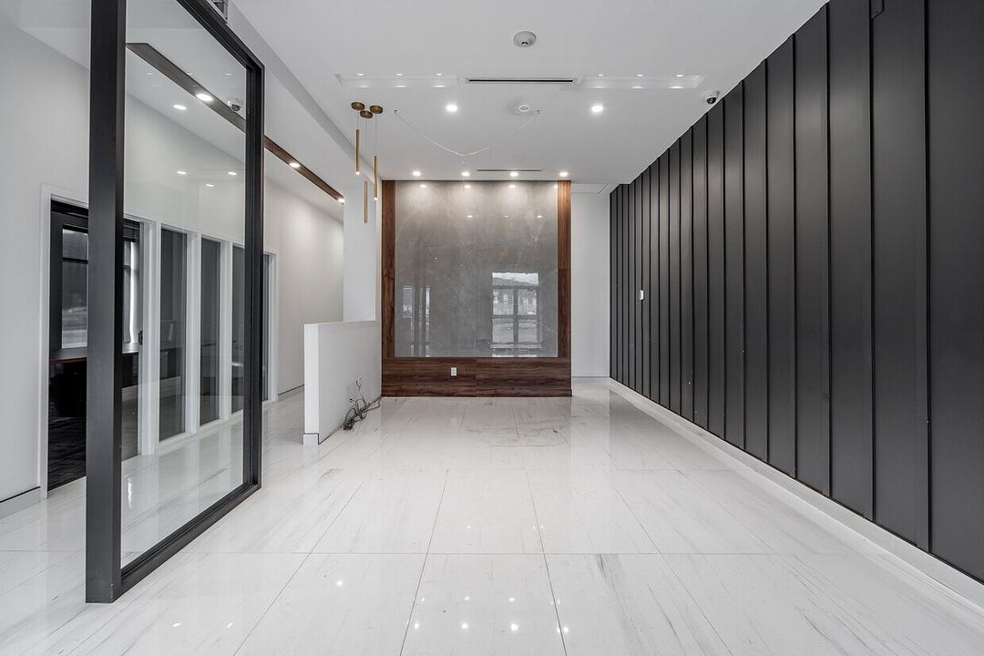5000 - 5000 Rue Bernard-Lefebvre, Laval, QC