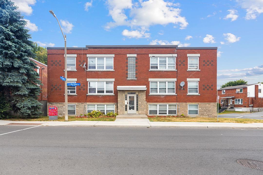 235 Pères-Blancs Avenue, Ottawa, ON
