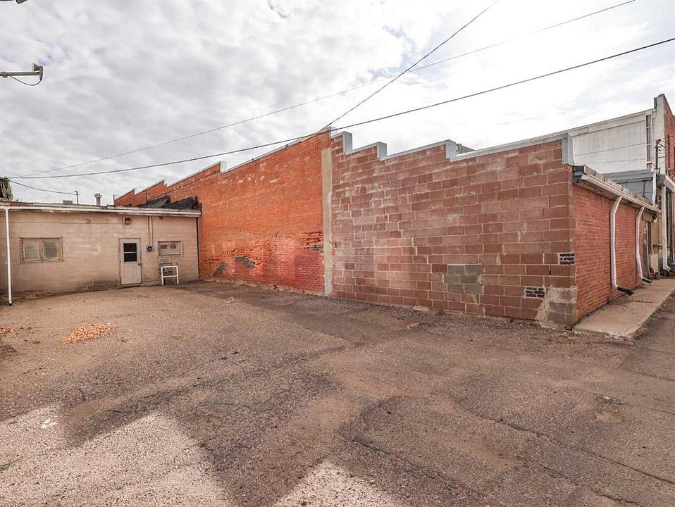 5010 50 Street, Stettler, AB
