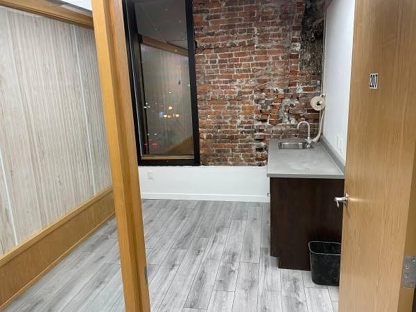 207 - 627 Columbia St. , New Westminster, BC
