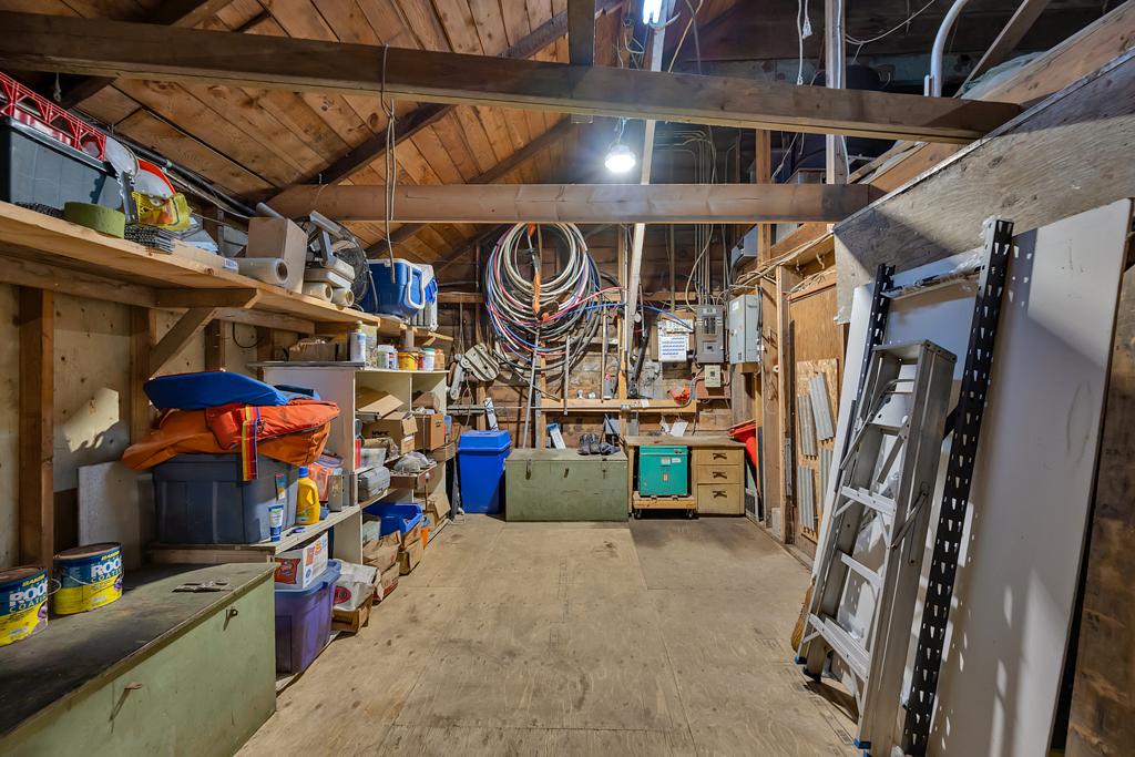 9505 Gunderson Road, Delta, BC