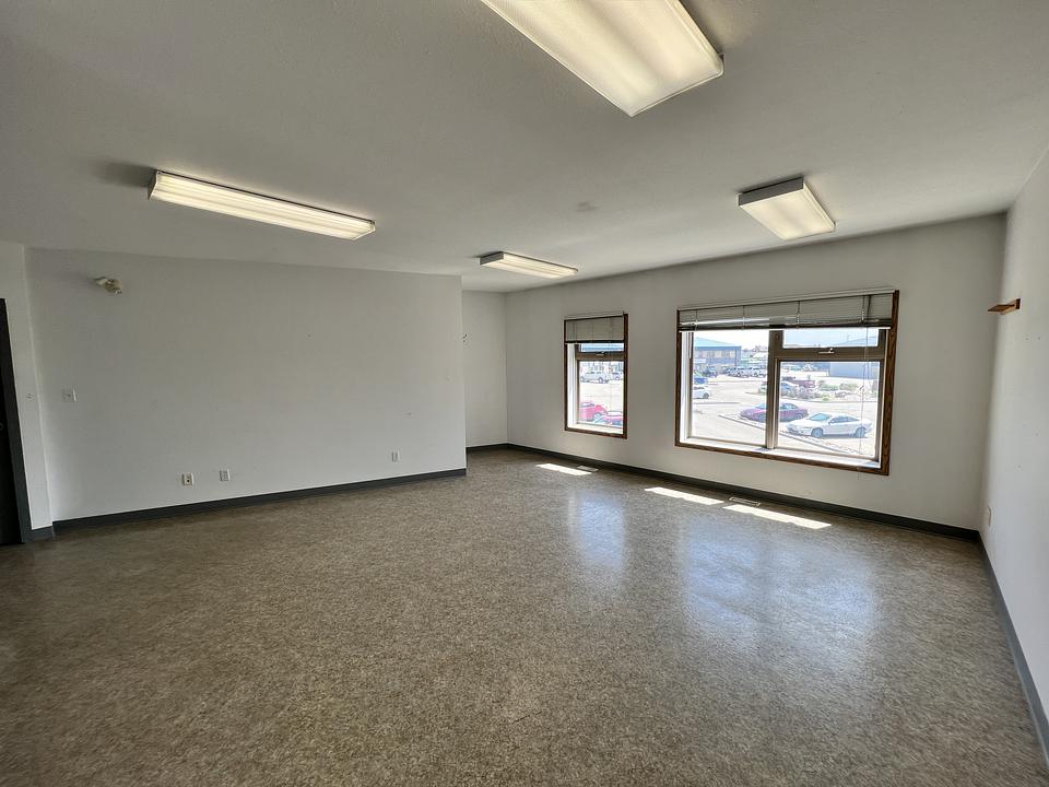 9 - 7471 Edgar Industrial Bend, Red Deer, AB