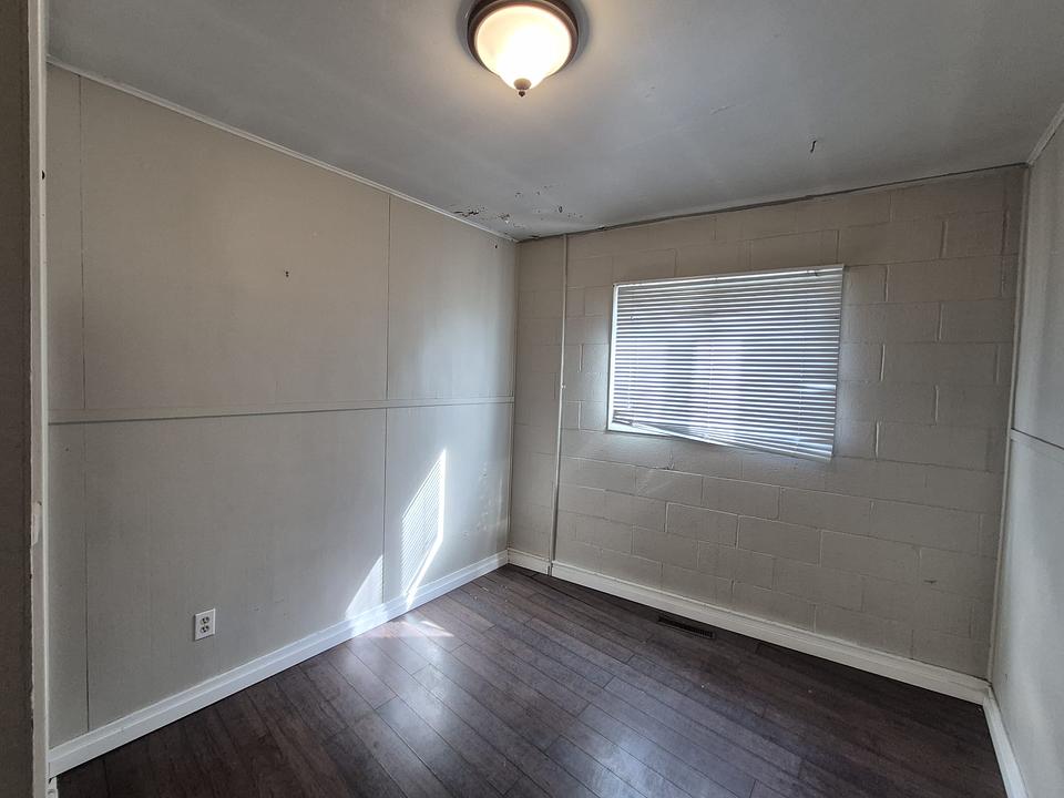 5004 Alberta 2 Alternate, Lacombe, AB