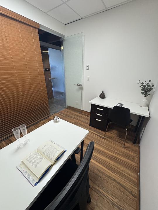 255 - 1488 Main St, North Vancouver, BC