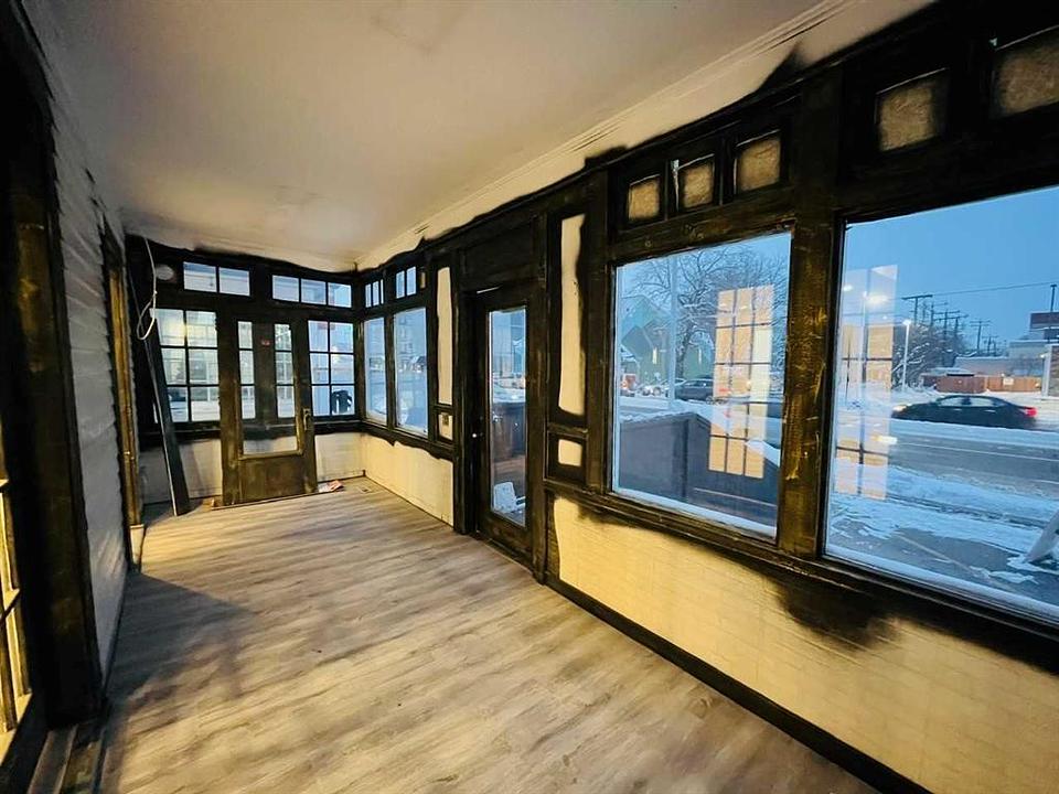 109 14 Street Northwest, Calgary, AB
