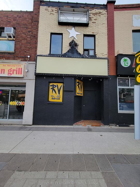 22 Dunlop Street West, Barrie, ON